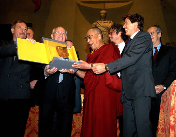 man for peace 2003